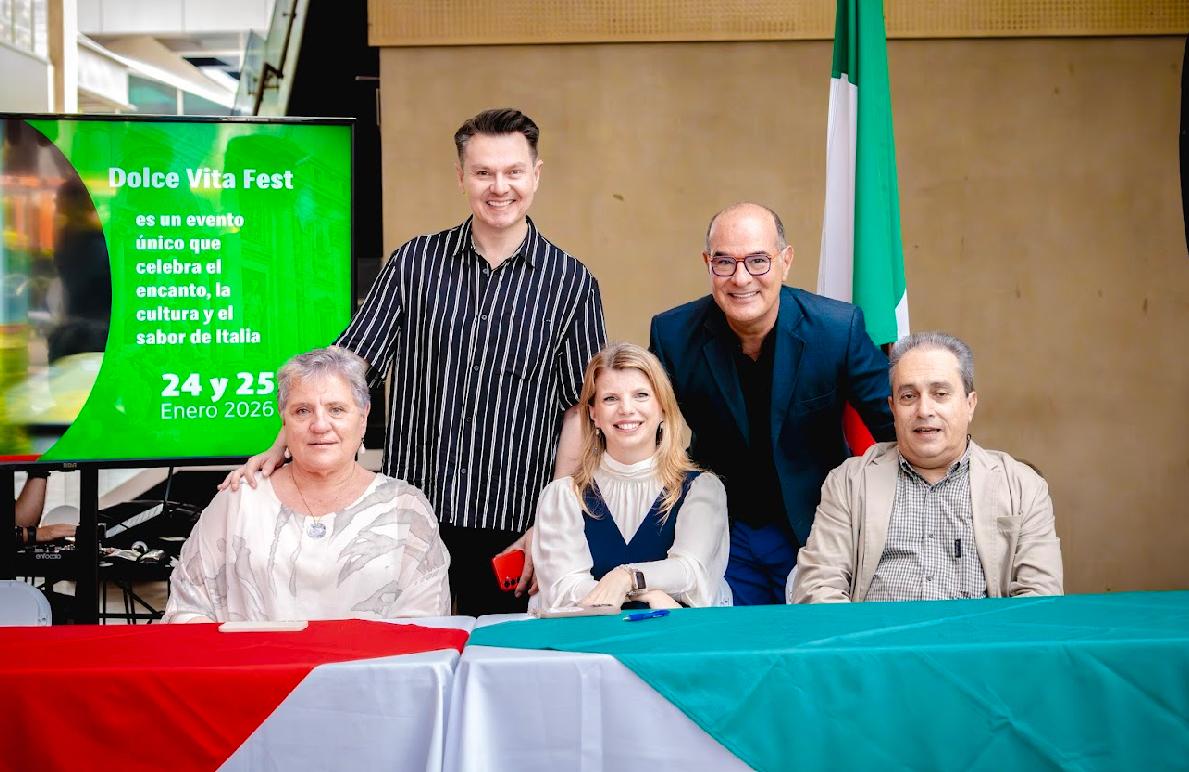 Cristina Guerrini and other members of the Italian Chamber of Commerce at Dolce Vita Fest Launch Cristina Guerrini and other members of the Italian Costa Rican Chamber of Commerce at Dolce Vita Fest Launch.